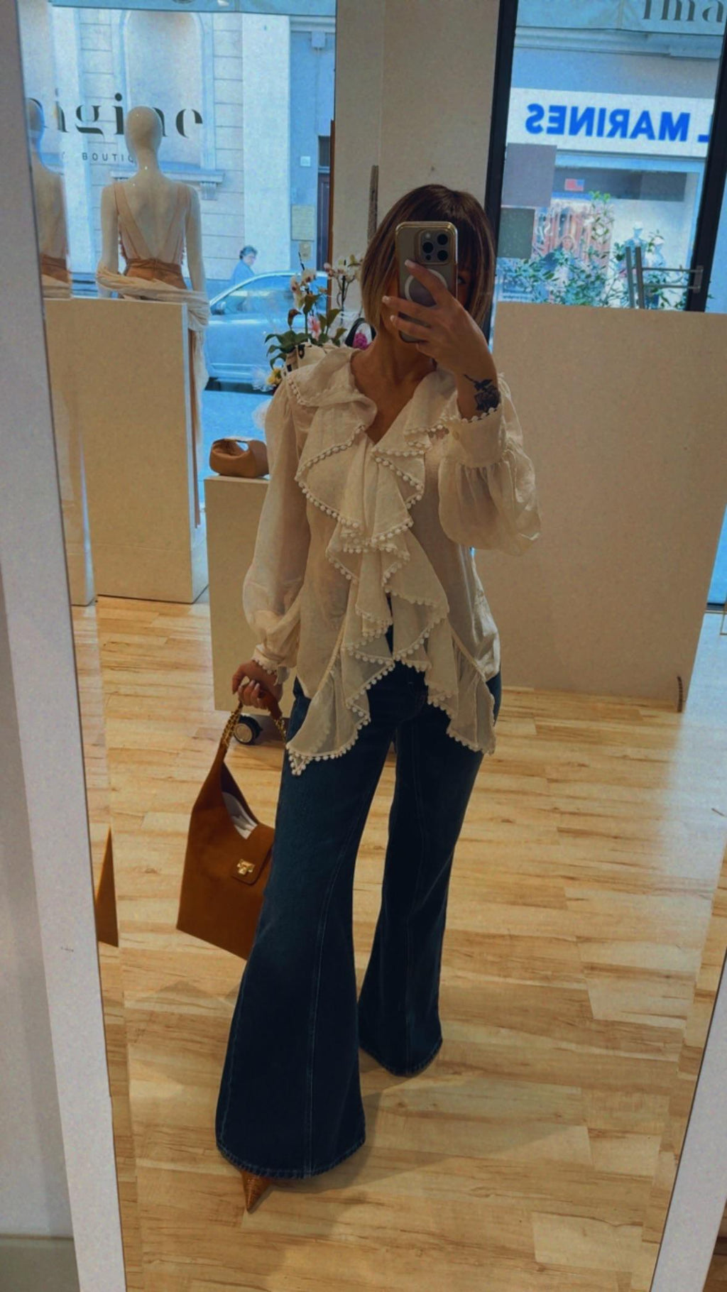 Camicia con ricamo