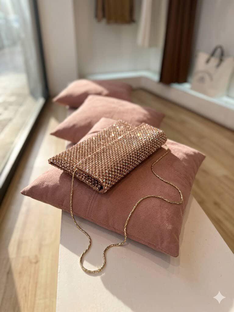 Pochette strass