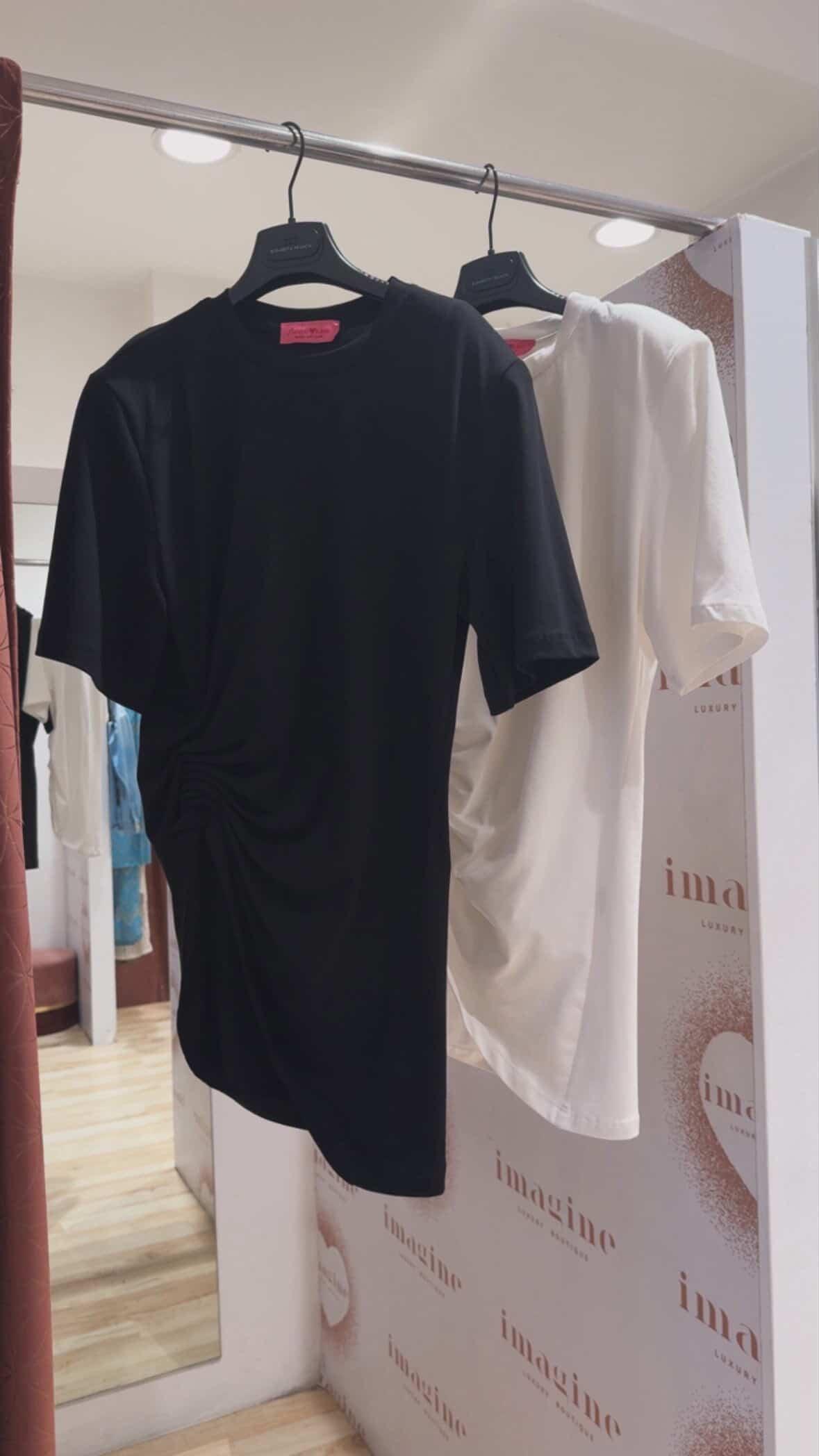T-shirt con arricciatura